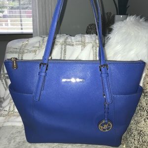 Michael Kors Purse SOLD